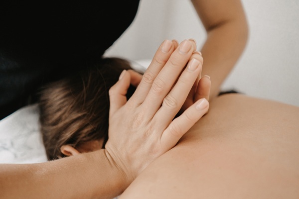 Benefits Of Visiting A Massage Therapist